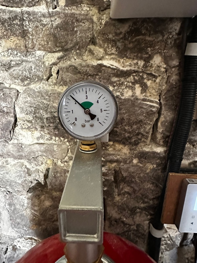 Contrôle des pressions à la mise en service